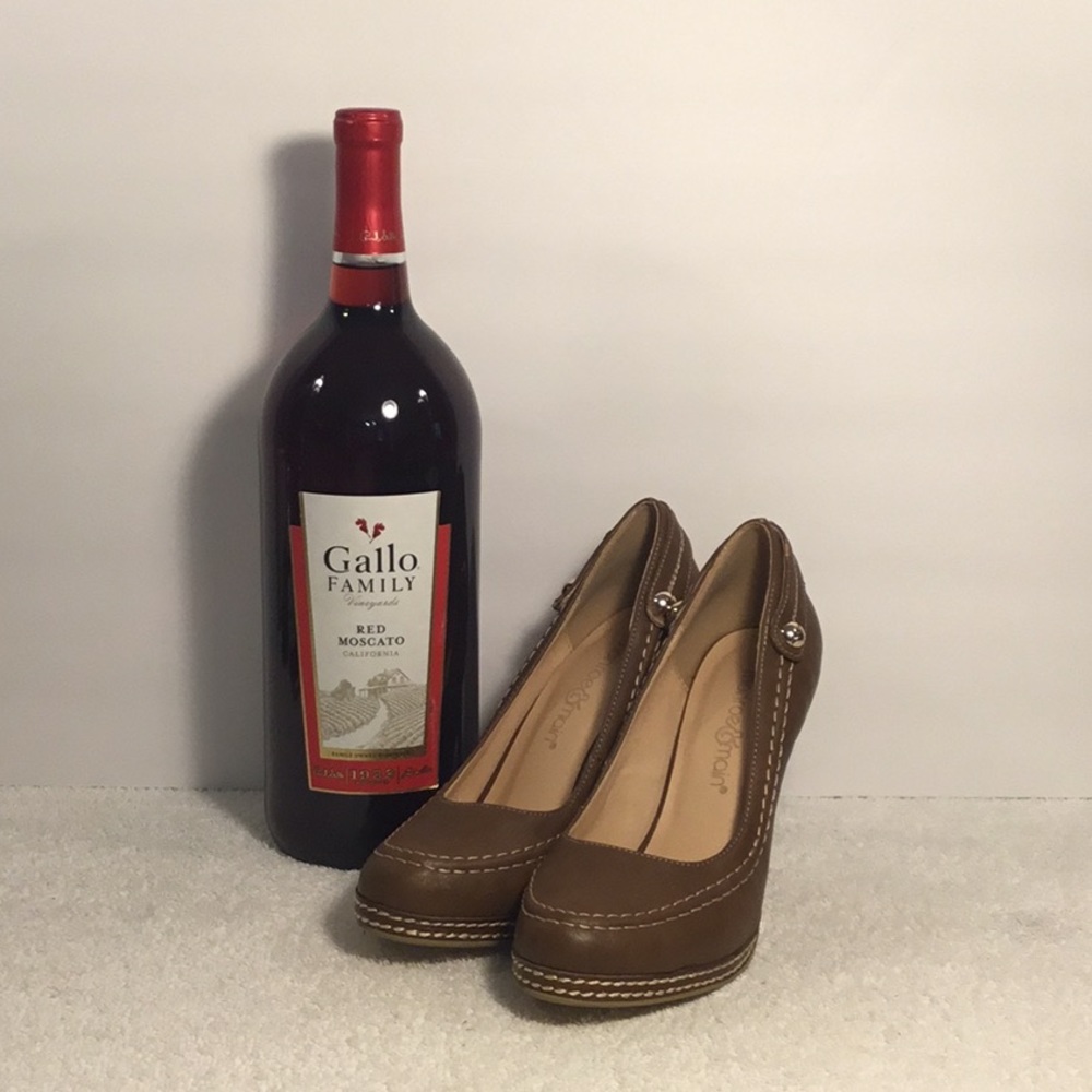 Monroe & Main Heels